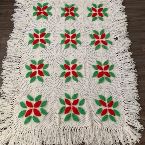 Handcrafted blanket - Picture 1 of 6
